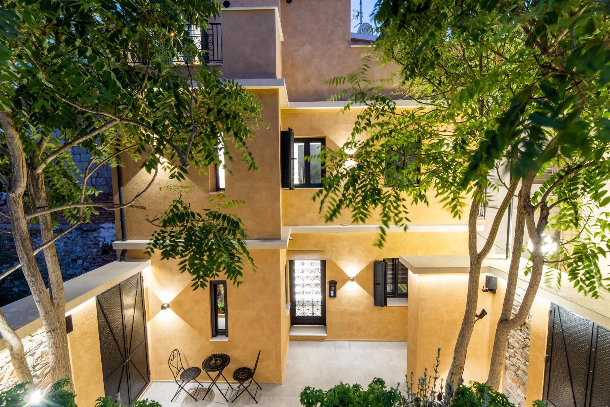 Frida Kahlo - Le Petit Bati Apartman Vólosz Kültér fotó